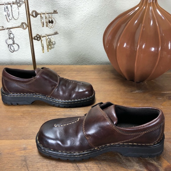 eastland leather clogs